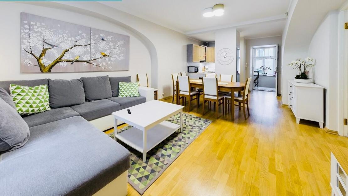 Tallinnhousing Knights And Nobility -3 Bdr Home Экстерьер фото