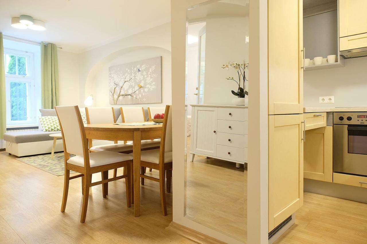 Tallinnhousing Knights And Nobility -3 Bdr Home Экстерьер фото