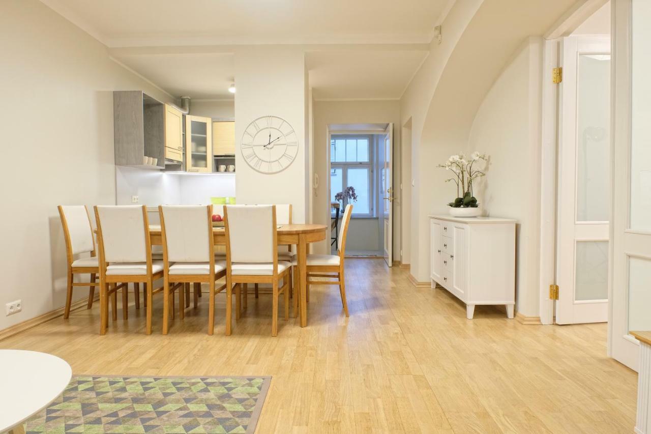 Tallinnhousing Knights And Nobility -3 Bdr Home Экстерьер фото